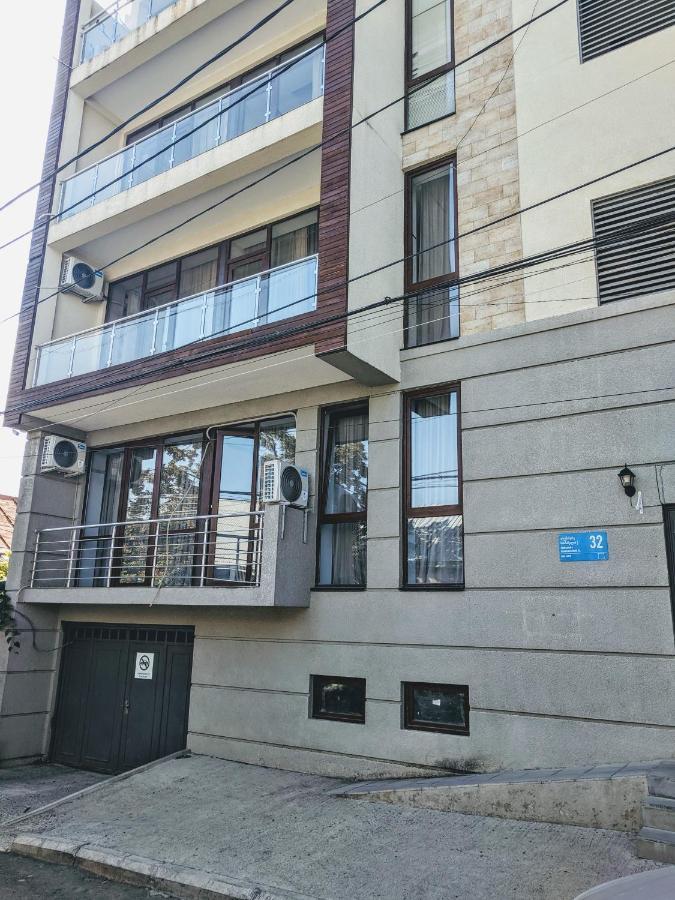 Hotel 5 Rooms Tiflis Dış mekan fotoğraf