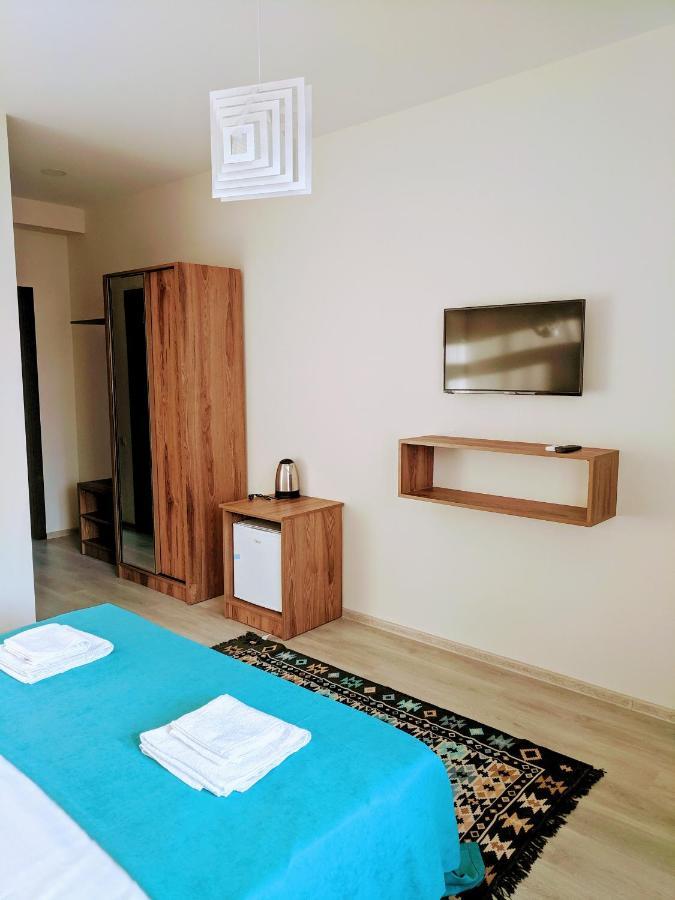 Hotel 5 Rooms Tiflis Dış mekan fotoğraf
