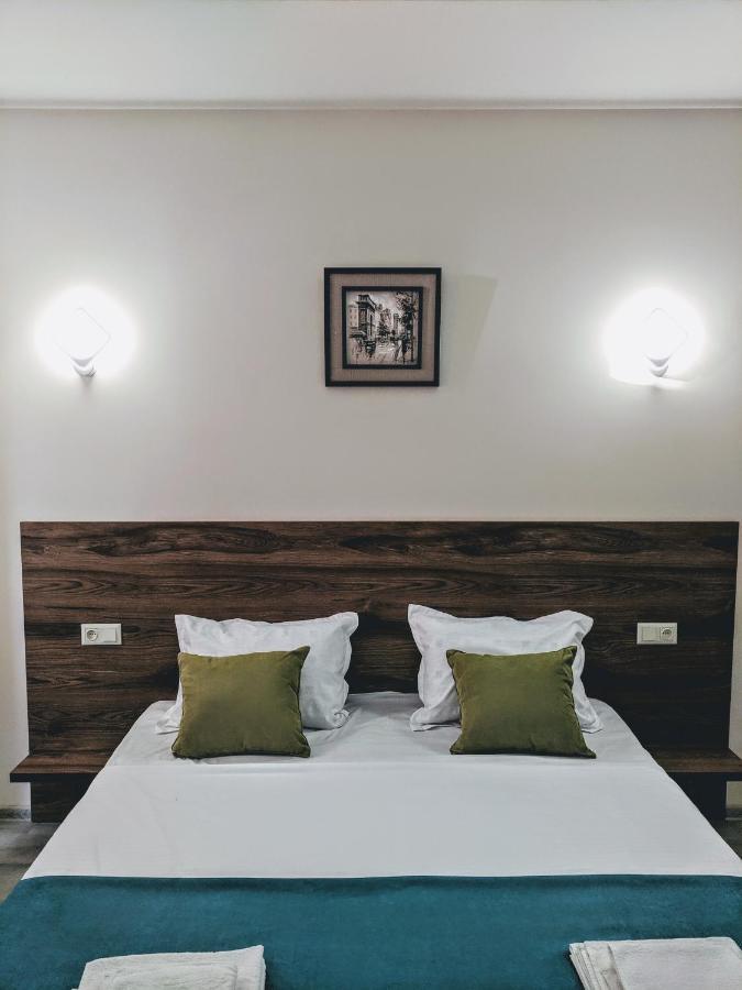 Hotel 5 Rooms Tiflis Dış mekan fotoğraf