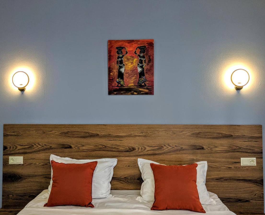 Hotel 5 Rooms Tiflis Dış mekan fotoğraf